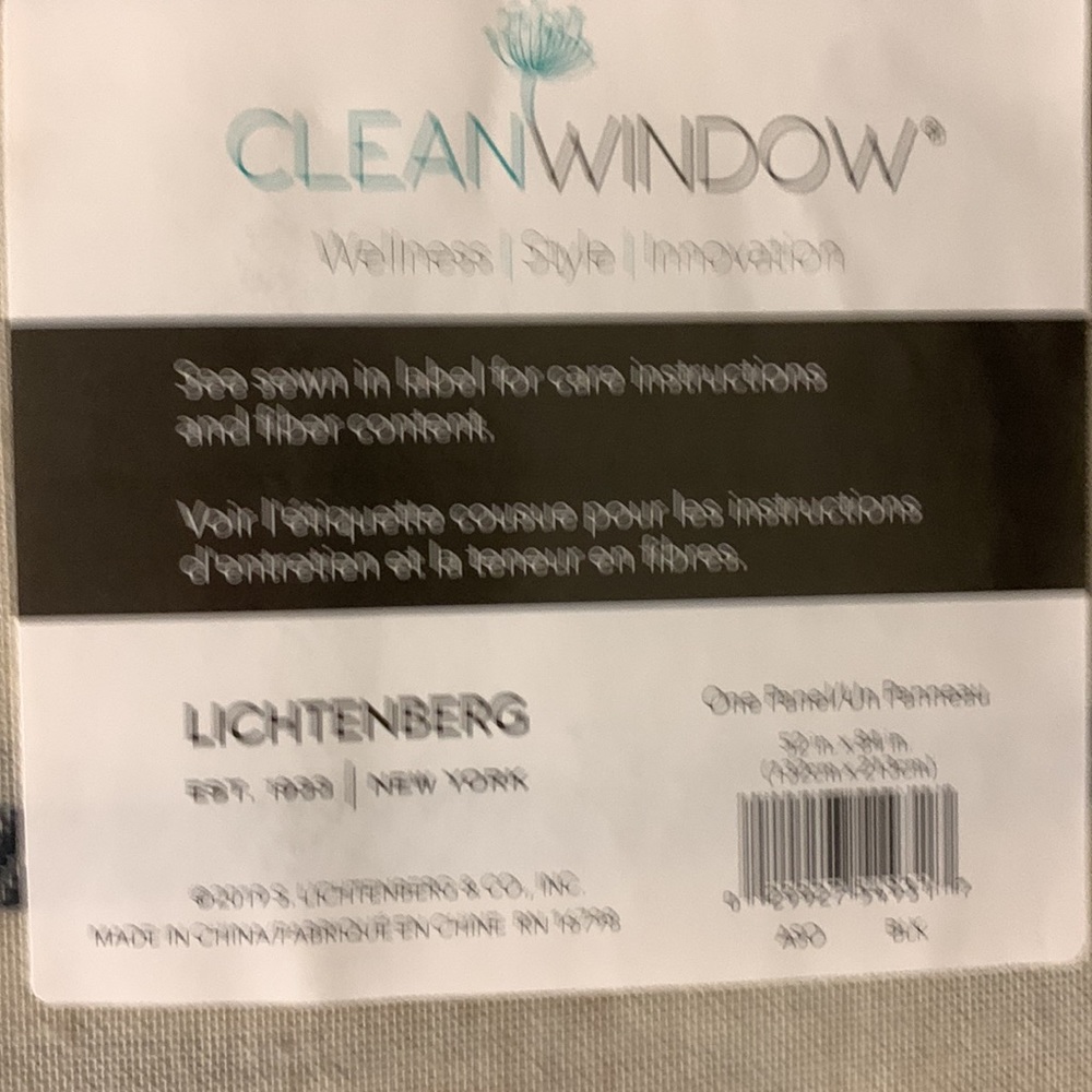 Curtains - Picture 3 of 4